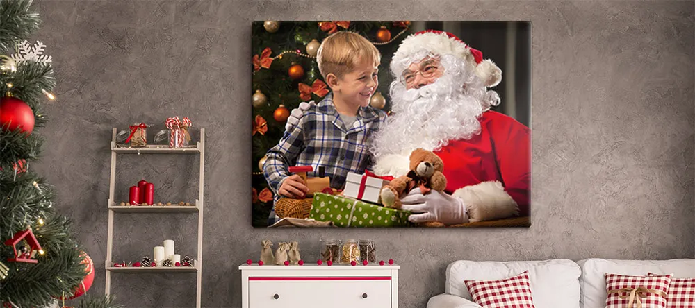 Christmas 2025: 4 Reasons to Choose Christmas Wall Art. Santa Claus Canvas Print. 