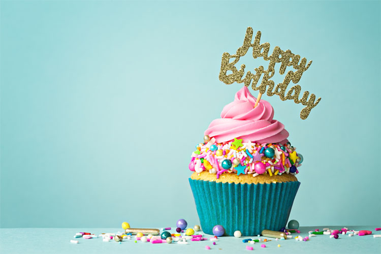 Happy birthday wishes and quotes celebration in the USA