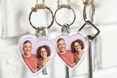 2 keyrings with photo of mom and son