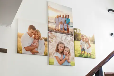 canvas set staircase landing