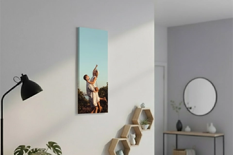 Compact format panoramic canvas